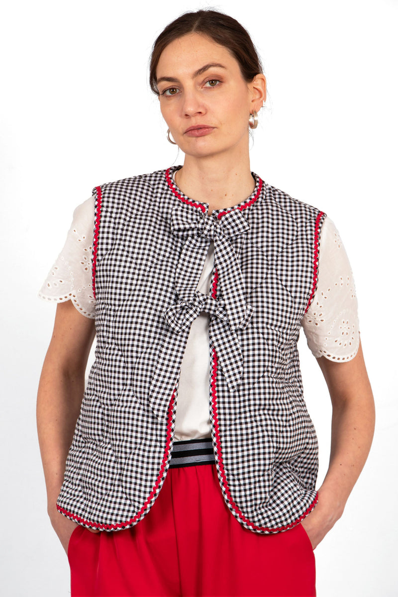 sartaandco – Sarta Noa Quilted Gilet Black Gingham Sleeveless