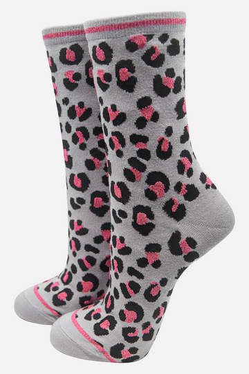 grey bamboo socks with an all over black and pink leopard print