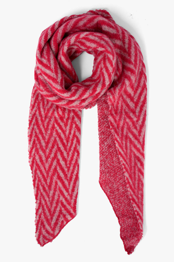 jay-red-white-asymmetric-chevron-heavyweight-scarf-stripes