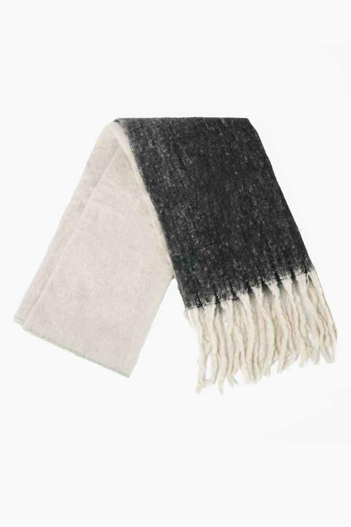ana-grey-colour-block-heavyweight-scarf-folded