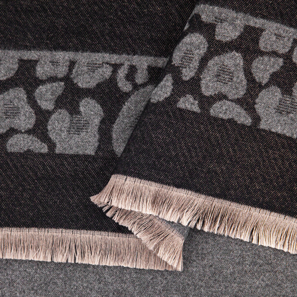 close up of the soft viscose knitted material of the winter blanket scarf