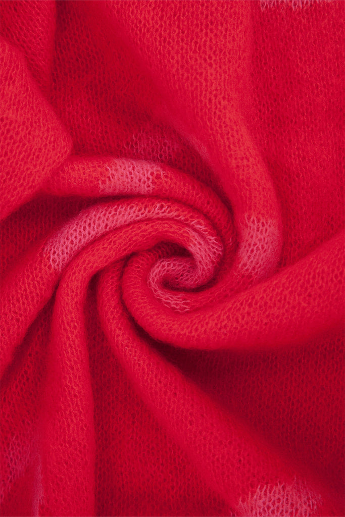 zuri-red-pink-sketched-hearts-heavyweight-scarf-close-up-material