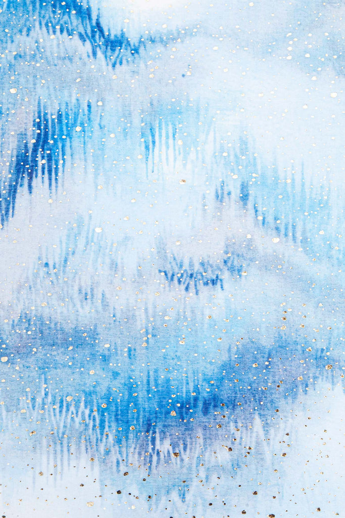 aurora-lightweight-scarf-blue-ombre-metallic-close-up-foil-speckles