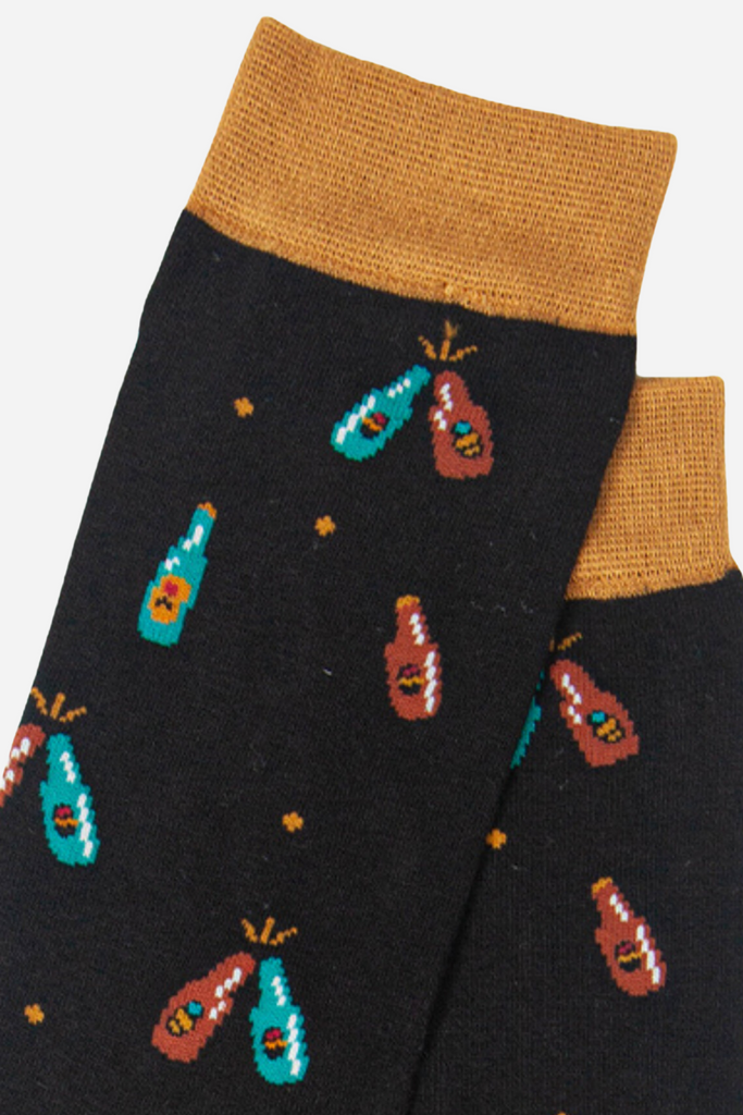 close up of the beer bottle pattern 