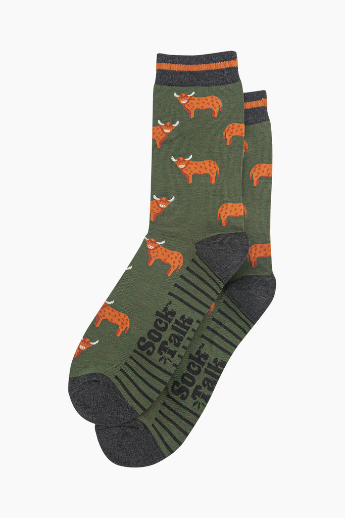 mens-bamboo-socks-khaki-highland-cow-laying-flat