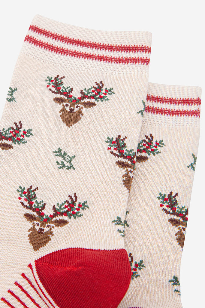womens-bamboo-socks-cream-red-floral-reindeer-close-up