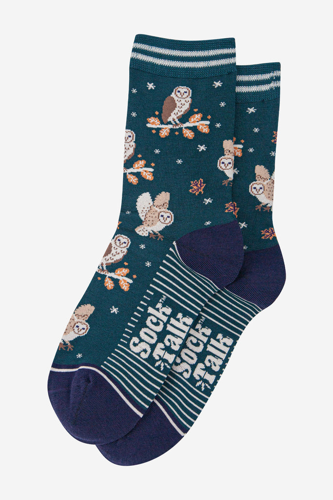 womens-bamboo-socks-forest-green-navy-blue-barn-owls-laying-flat