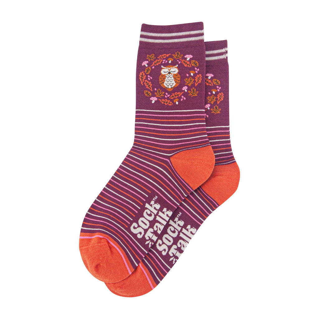womens-bamboo-socks-berry-owl-laying-flat