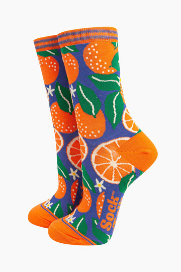 womens-bamboo-socks-blue-orange-tree-fruit-leaf-patterned