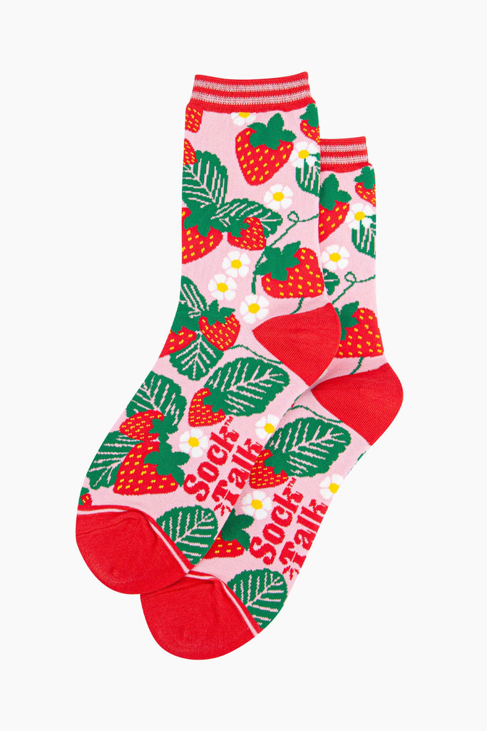 womens-bamboo-socks-pink-strawberries-laying-flat-strawberry-plants