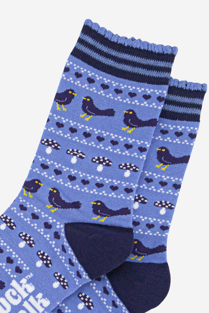 womens-bamboo-socks-denim-blue-navy-blue-blackbird-fair-isle-close-up