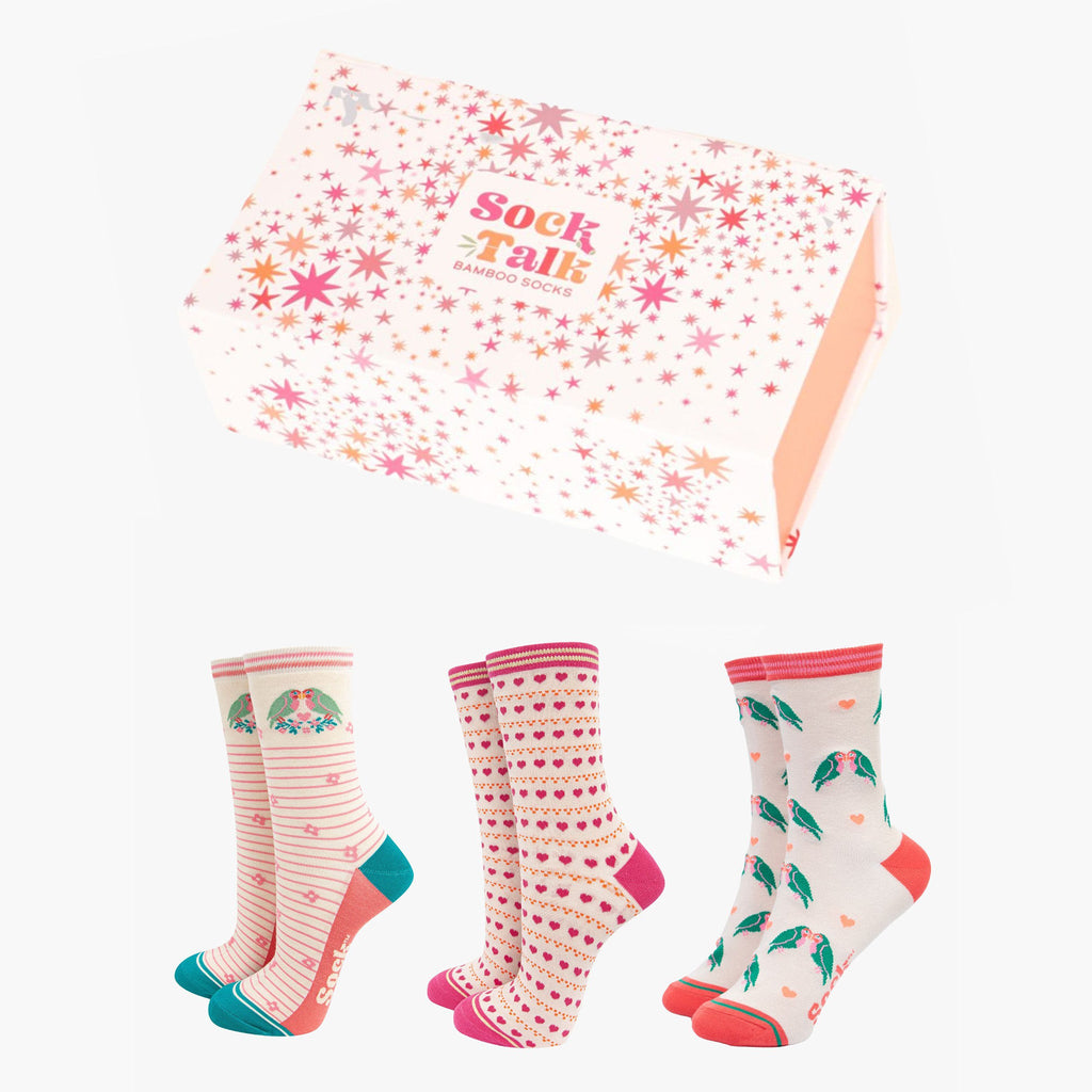 womens-socks-gift-box-cream-love-birds-bamboo