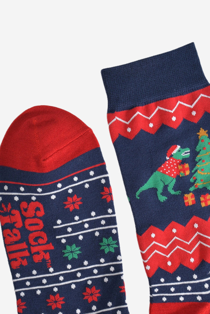 showing the cuff and toe of the socks, the cuff is navy blue and the toe is red