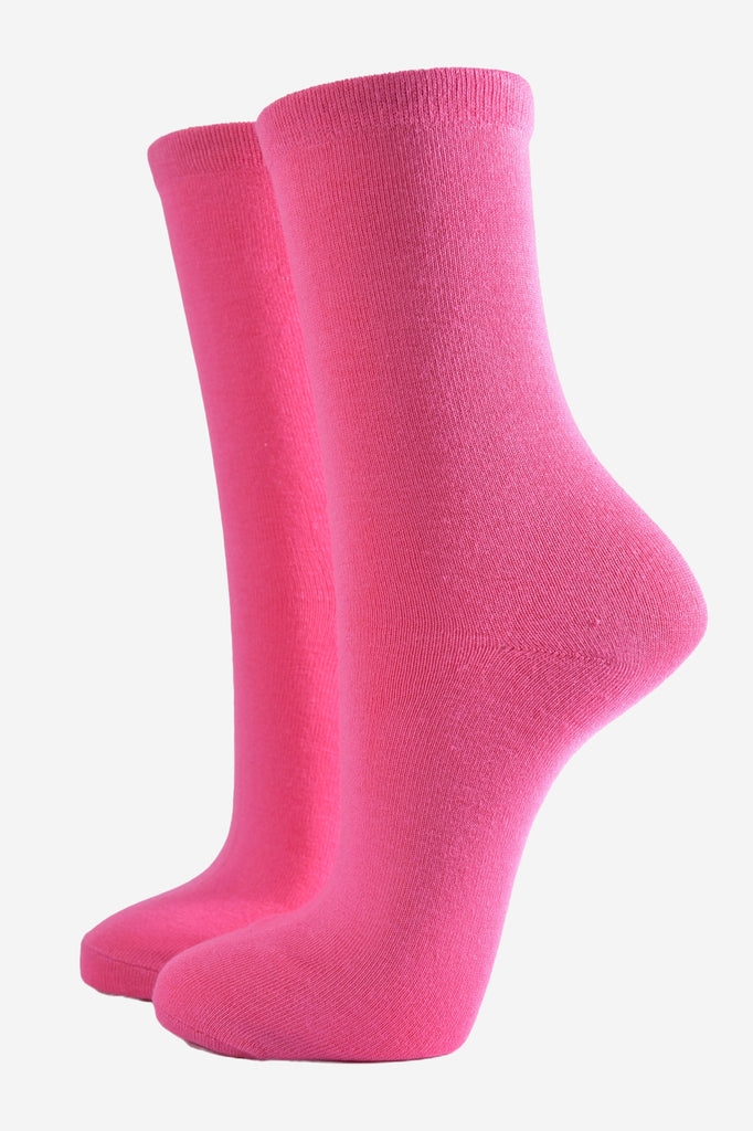 womens-multicoloured-assorted-bamboo-socks-6-pack-hot-pink
