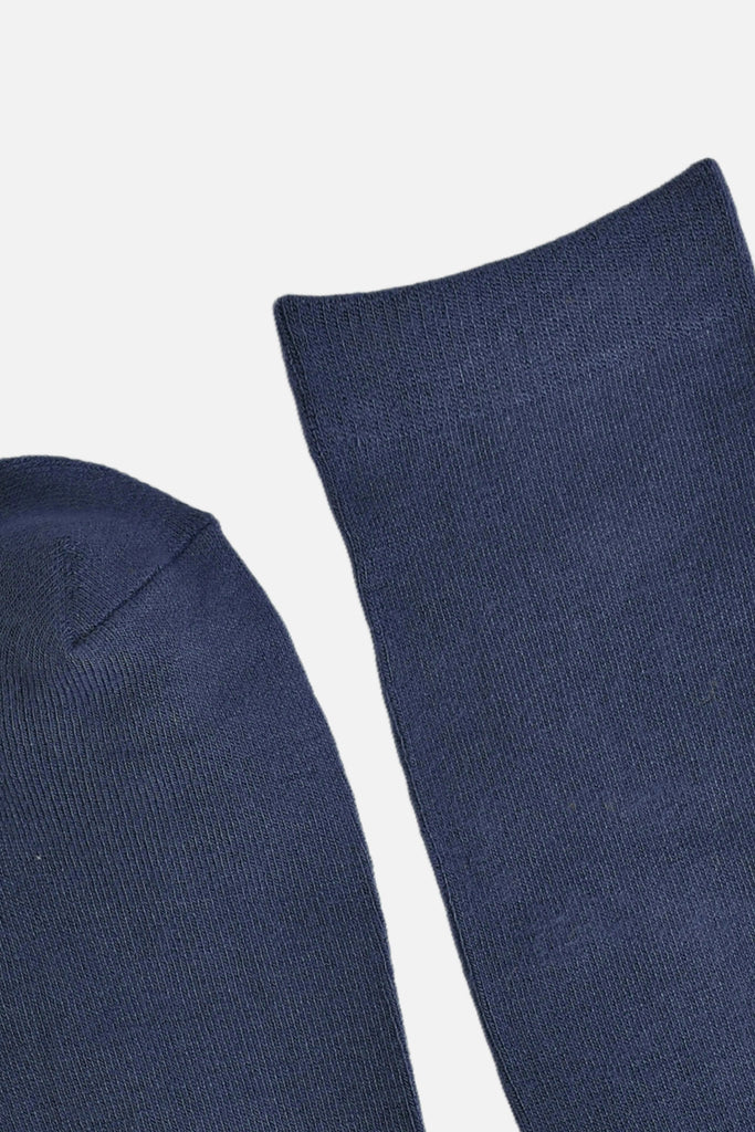 close up of the toe and cuff of the socks, they are the same colour as the body of the socks