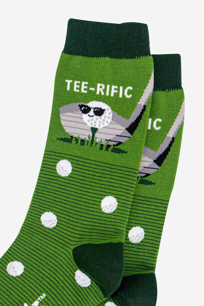 mens-combed-cotton-crew-socks-green-teerific-golf-close-up