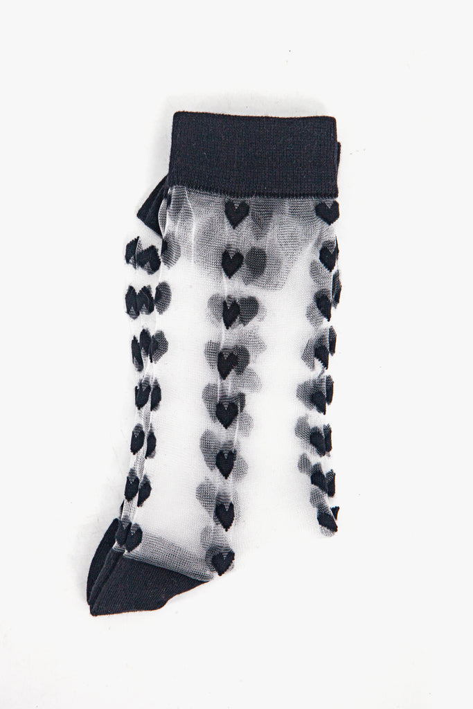 womens-sheer-ankle-socks-black-heart-folded