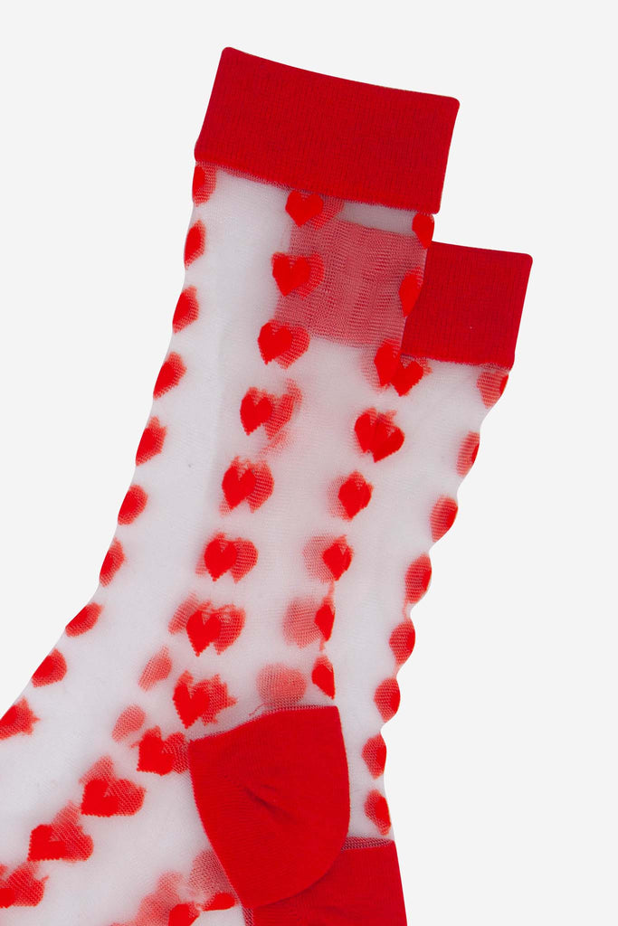 womens-sheer-ankle-socks-red-heart-close-up-pattern