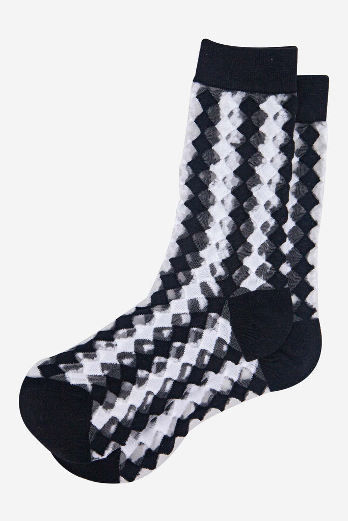 womens-sheer-ankle-socks-black-white-diamond-laying-flat-see-through