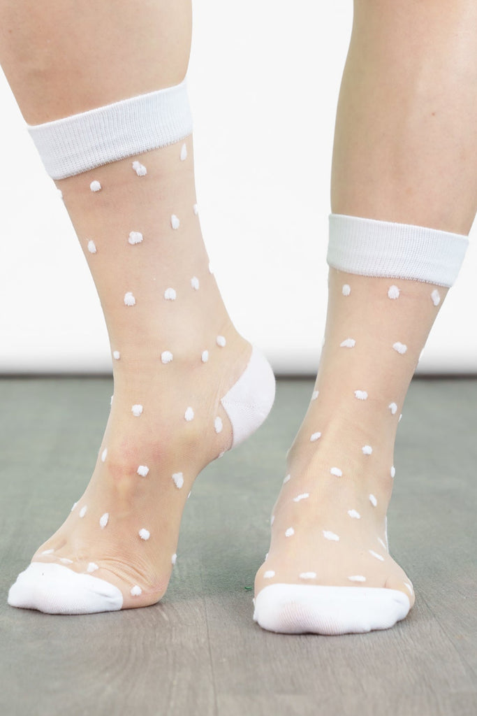 womens-sheer-ankle-socks-white-spots-dots