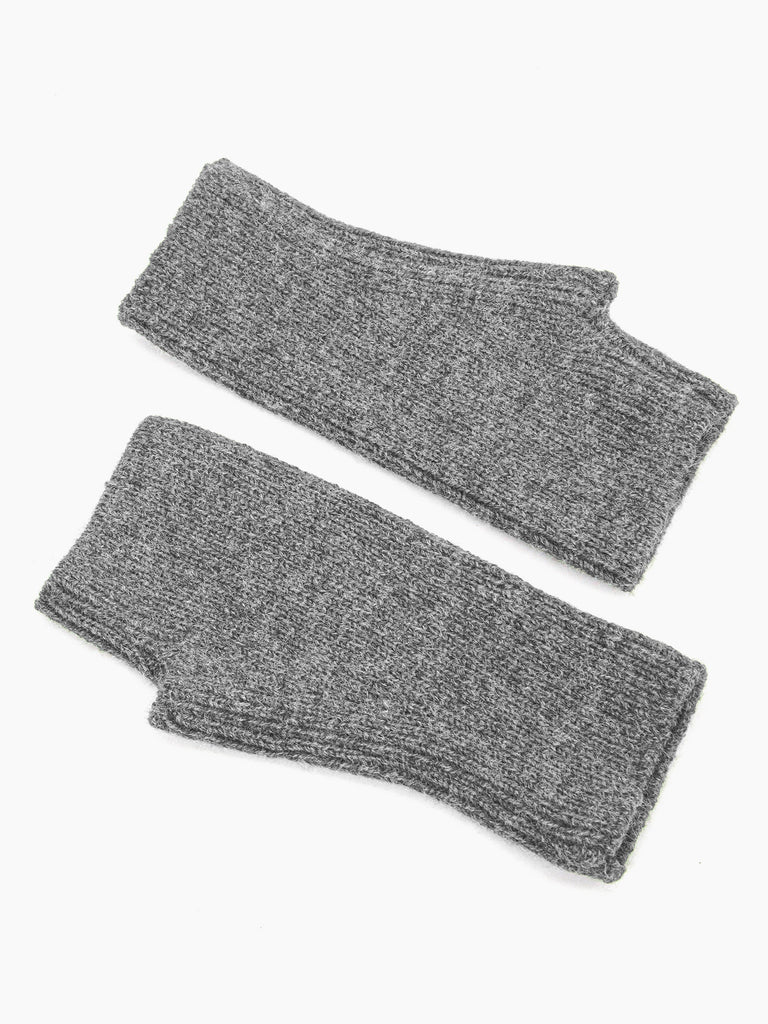 dylan-wrist-warmers-dark-grey-knitted-laying-flat