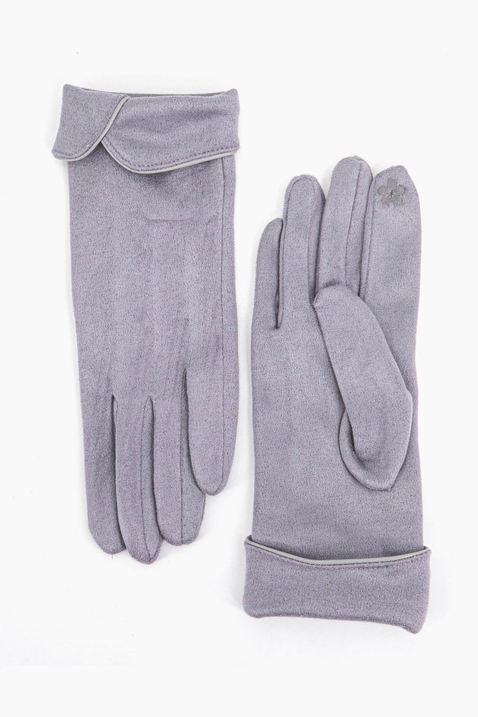 light grey scalloped cuff faux velvet touchscreen winter gloves