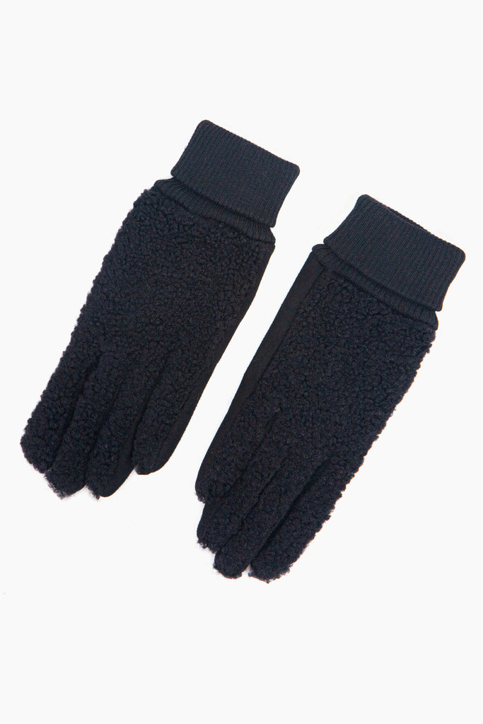 winnie-black-borg-fleece-gloves-warm