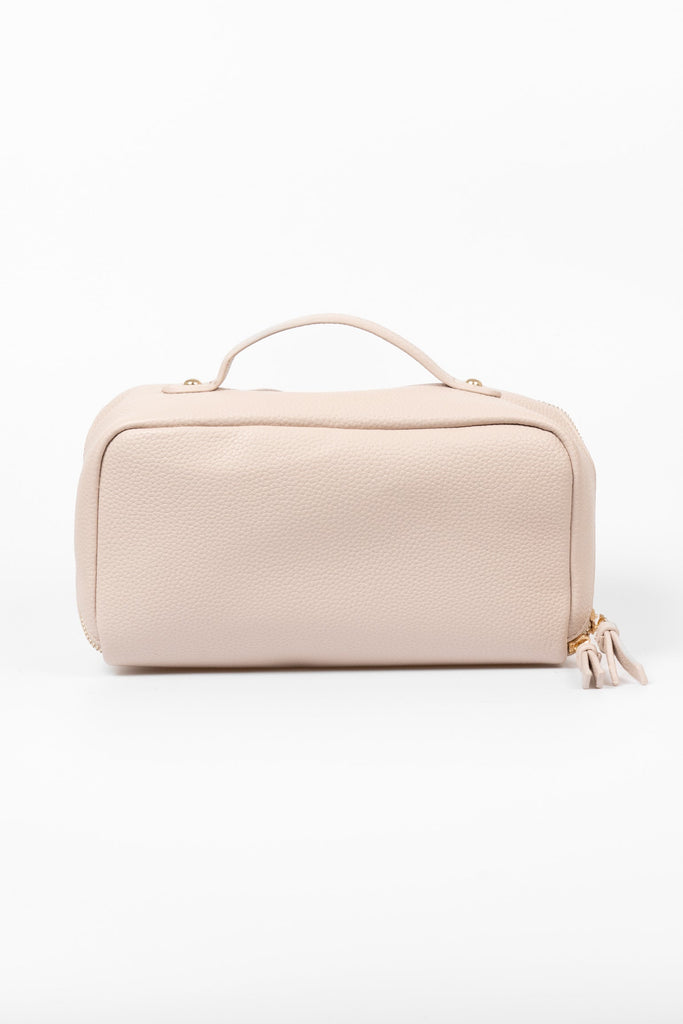 mila-vanity-case-nude-pebbled-faux-leather-rear-view