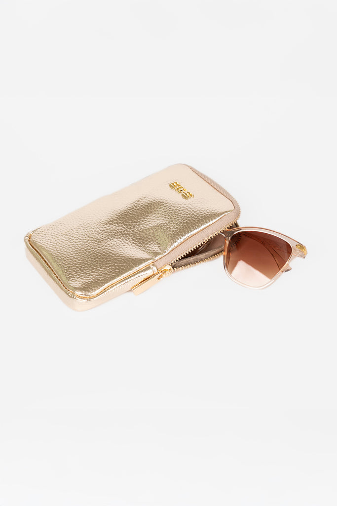 pippa-sunglasses-case-gold-pebbled-faux-leather-with-glasses-inside