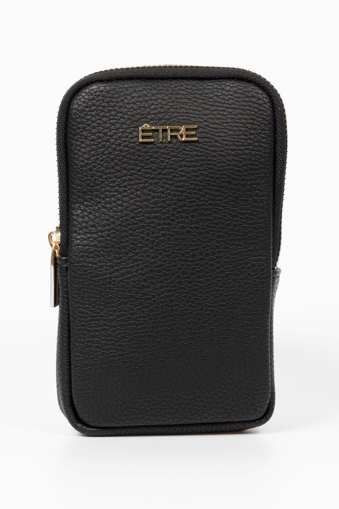 pippa-sunglasses-case-black-pebbled-faux-leather-front-etre-logo-gold