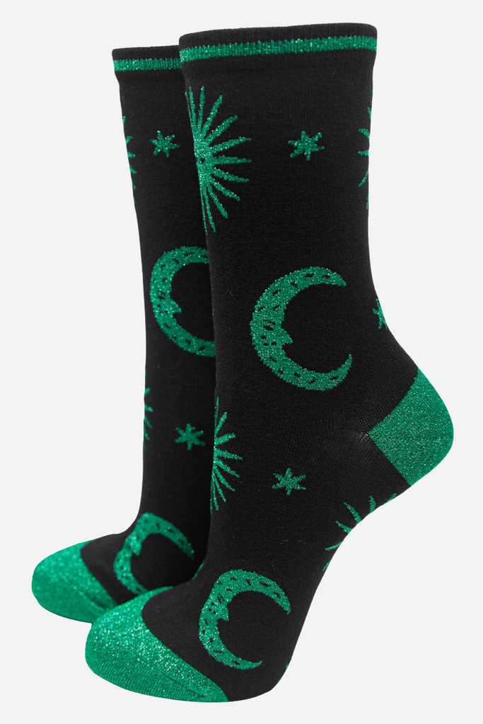 womens-socks-gift-box-black-celestial-green