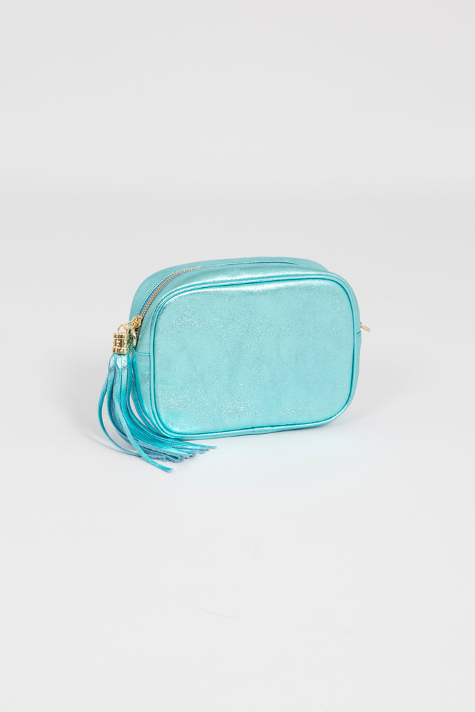 beau-italian-leather-crossbody-bag-aqua-metallic-zip-closing
