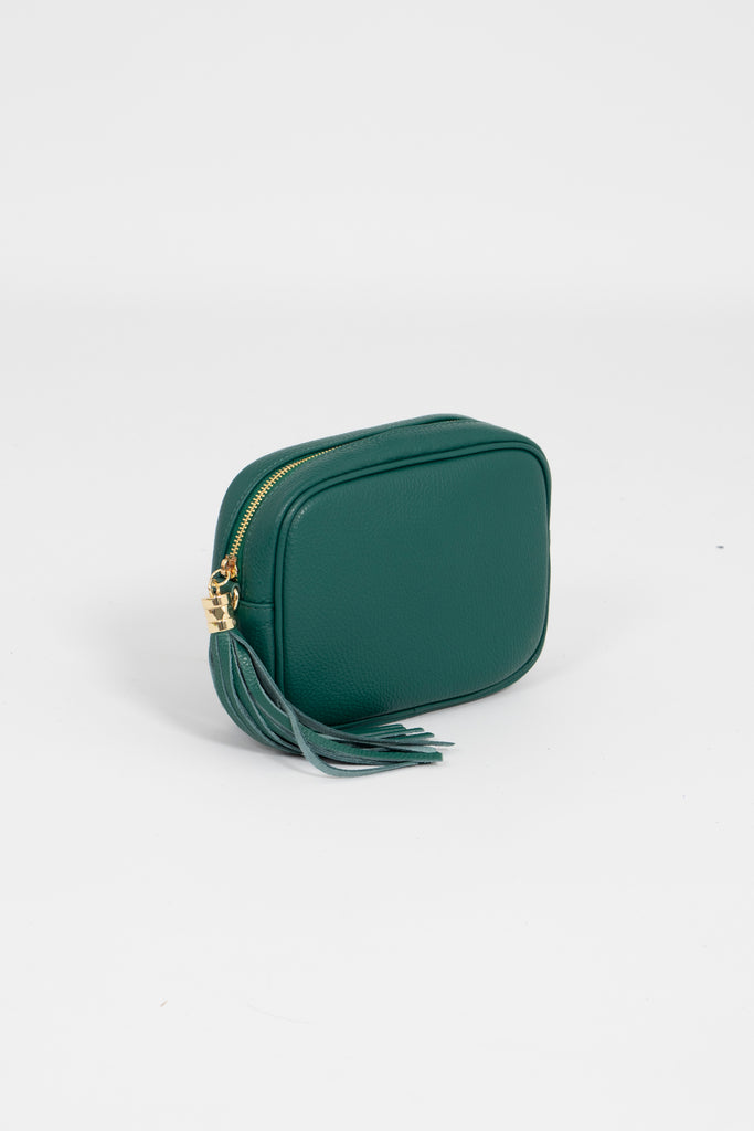beau-italian-leather-crossbody-bag-emerald-green-pebbled-zipper-closing