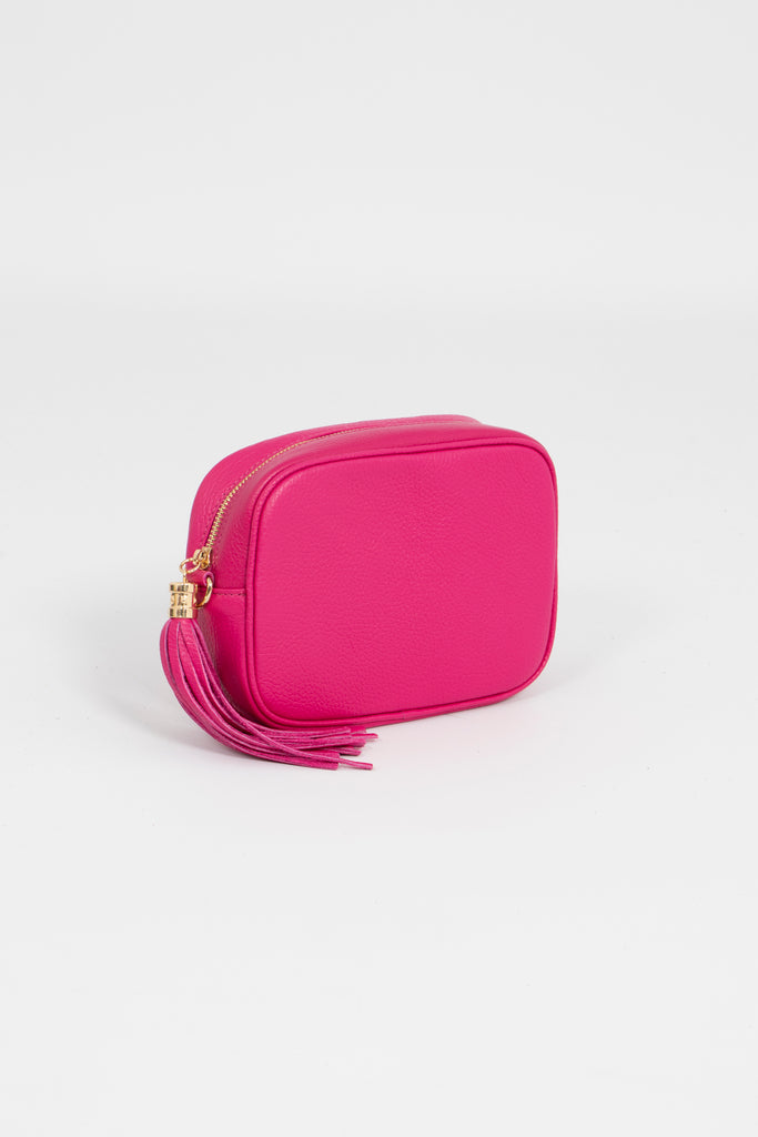 beau-italian-leather-crossbody-bag-raspberry-pebbled-zip-closing