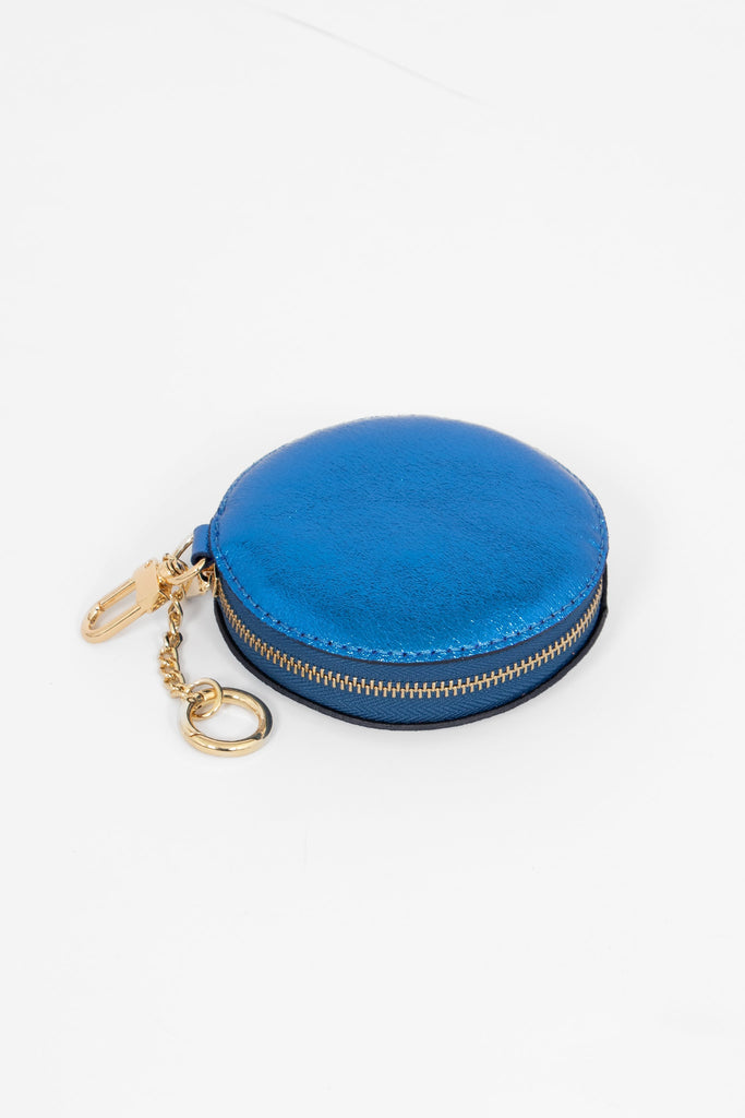 showing the zip closure on the coin purse