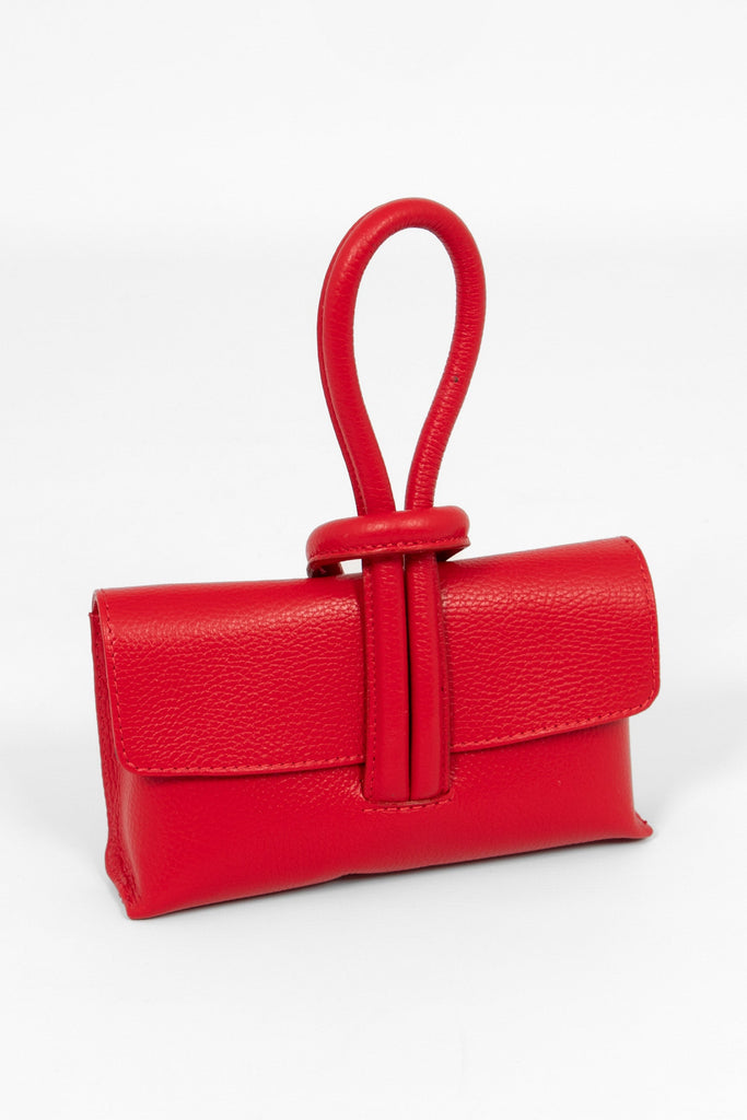 trixie-italian-leather-wristlet-clutch-bag-red-pebbled-side-view-folding-front