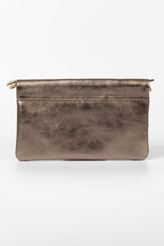 britta-italian-leather-clutch-bag-champagne-metallic-rear-view