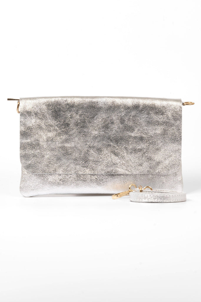 britta-italian-leather-clutch-bag-silver-metallic-detachable-strap