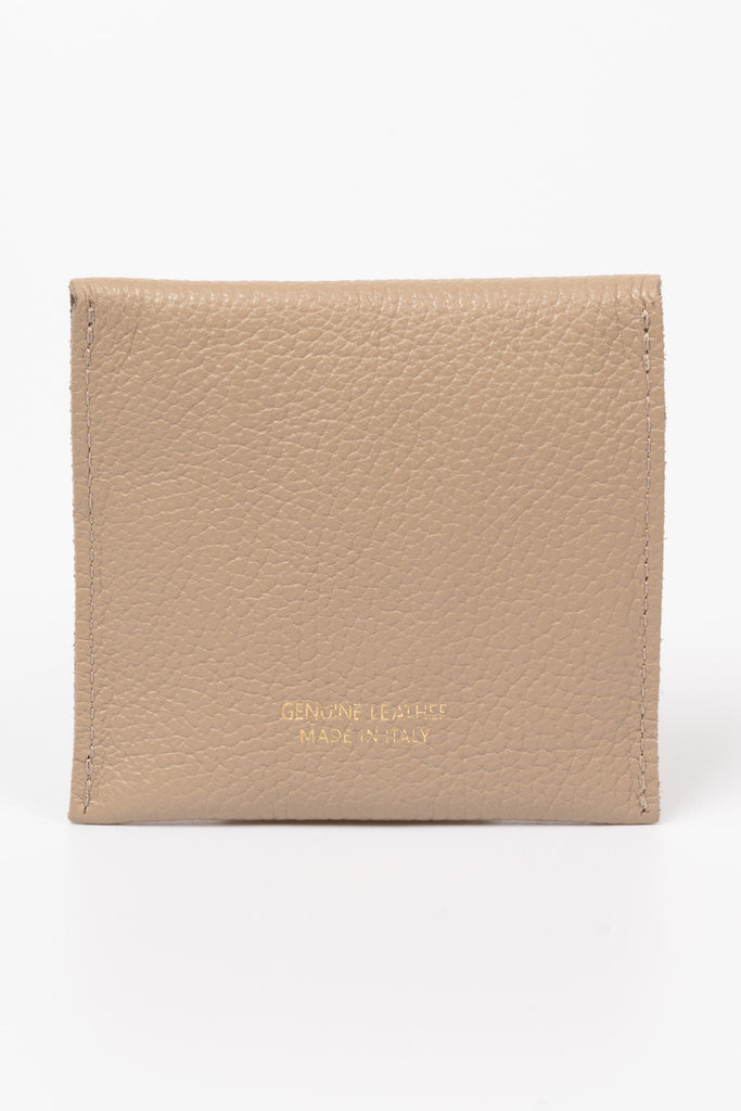 brooklynn-italian-leather-card-wallet-taupe-pebbled-back-genuine-stamp