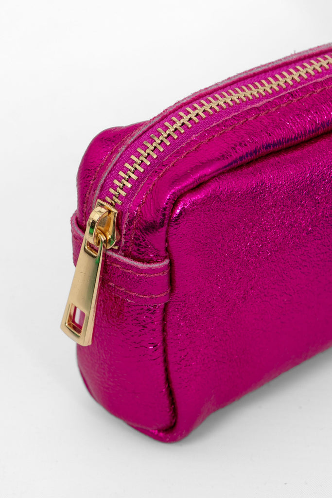 allegra-italian-leather-cosmetic-bag-raspberry-metallic-close-up-zip