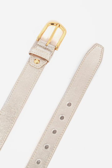 plain silver 3cm metallic leather belt with cut out notches and gold buckle and pin