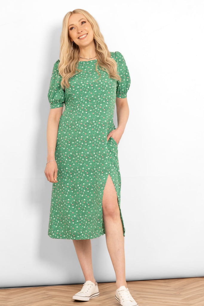 midi-puff-sleeve-tea-dress-green-stars-dots-side-pockets