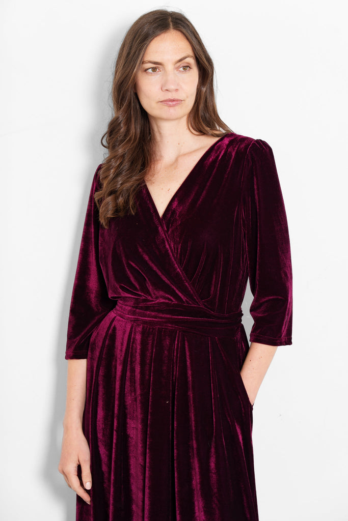 sophia-wide-leg-jumpsuit-berry-velvet-cranberry-burgundy
