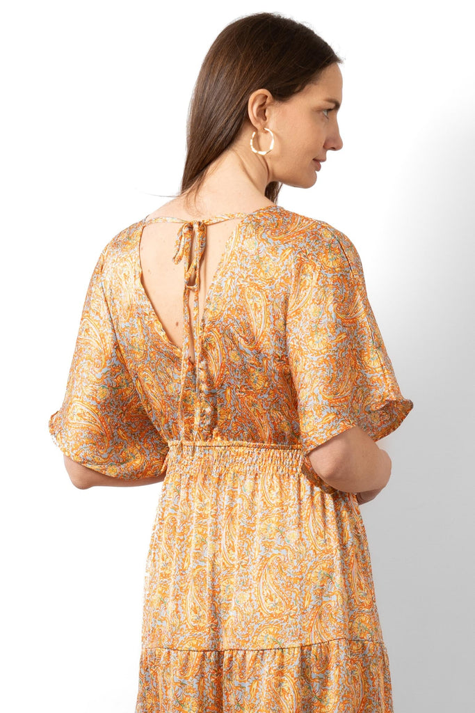 sienna-maxi-kaftan-dress-orange-paisley-print-close-up-neck-tie