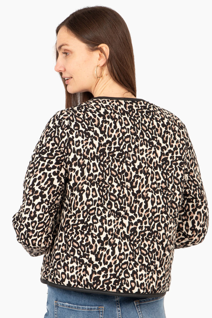 greta-lightweight-box-jacket-neutral-leopard-print-rear-view-animal-pattern-design