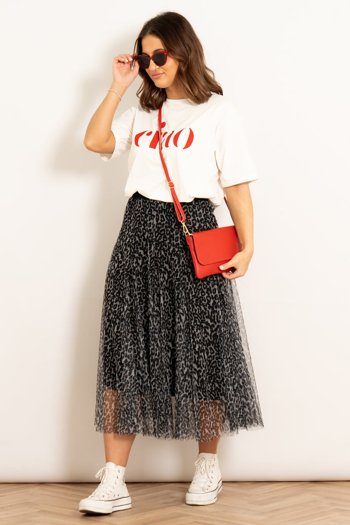 Eden-Tulle-Midaxi-Swing-Skirt-Natural-Leopard-Styled-With-White-Ciao-Graphic-Tee-And-Red-Sunglasses-And-Red-Bag