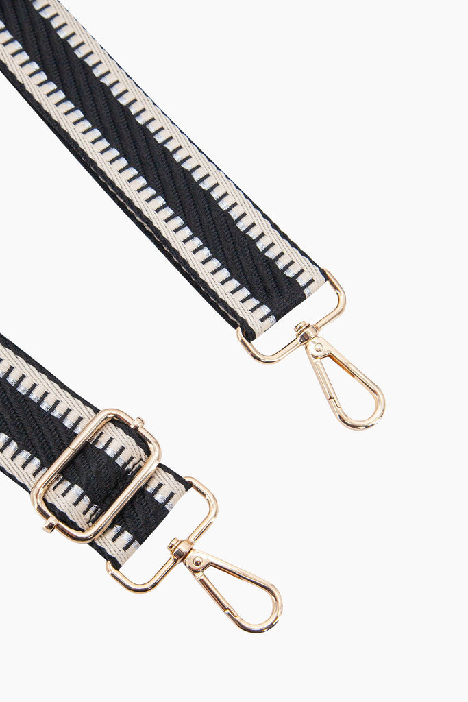 emerson-woven-bag-strap-black-striped-trim-close-up-gold-snap-hoop-attachments