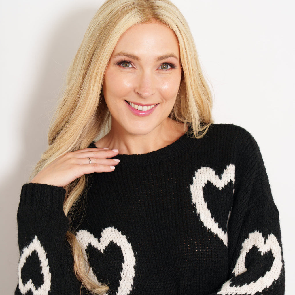 millie-wool-blend-jumper-black-cream-love-hearts-close-up-round-neck