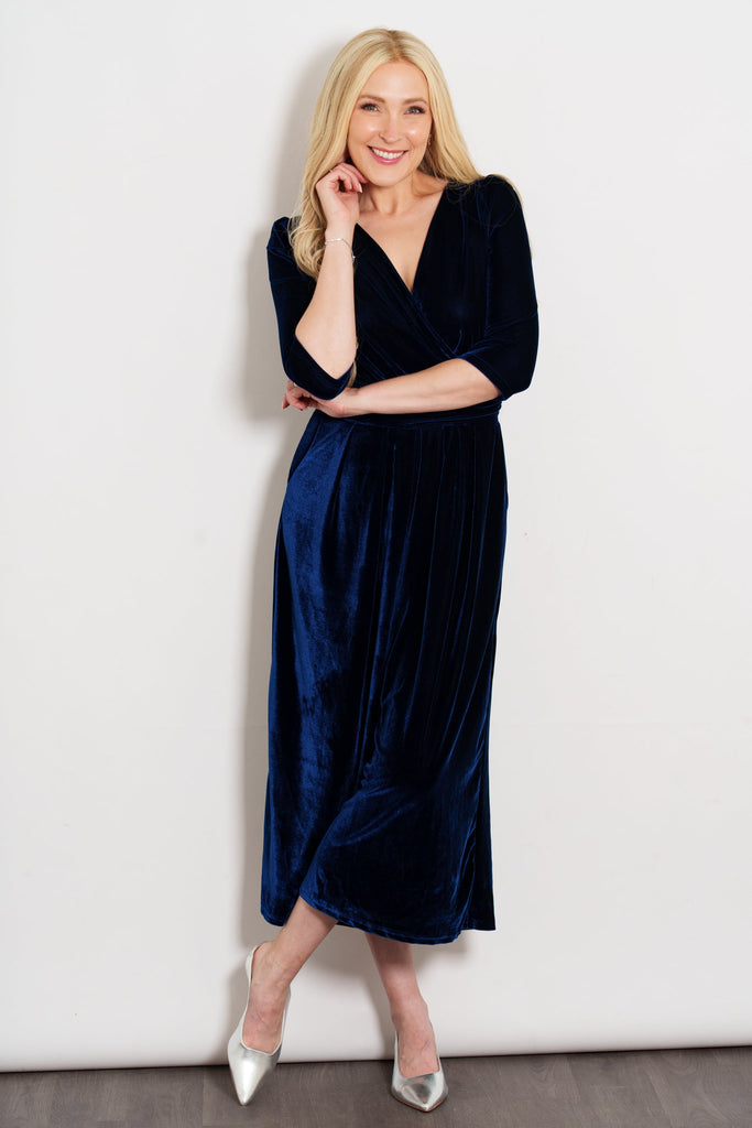 sophia-wide-leg-jumpsuit-navy-blue-velvet-evening-wear-outfit