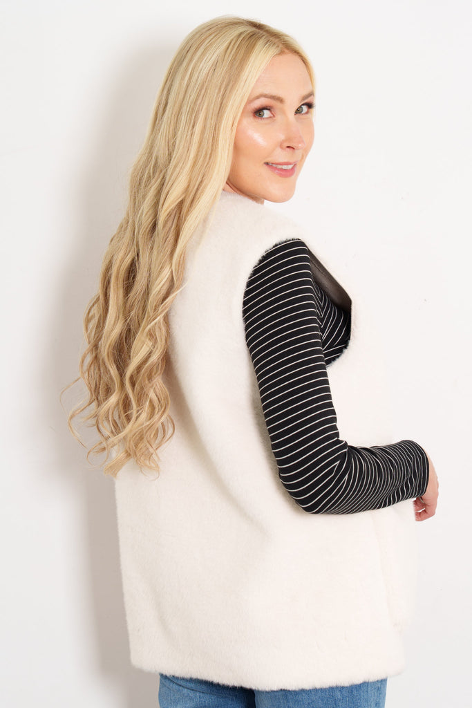 saskia-v-neck-gilet-cream-faux-fur-rear-solid-colour